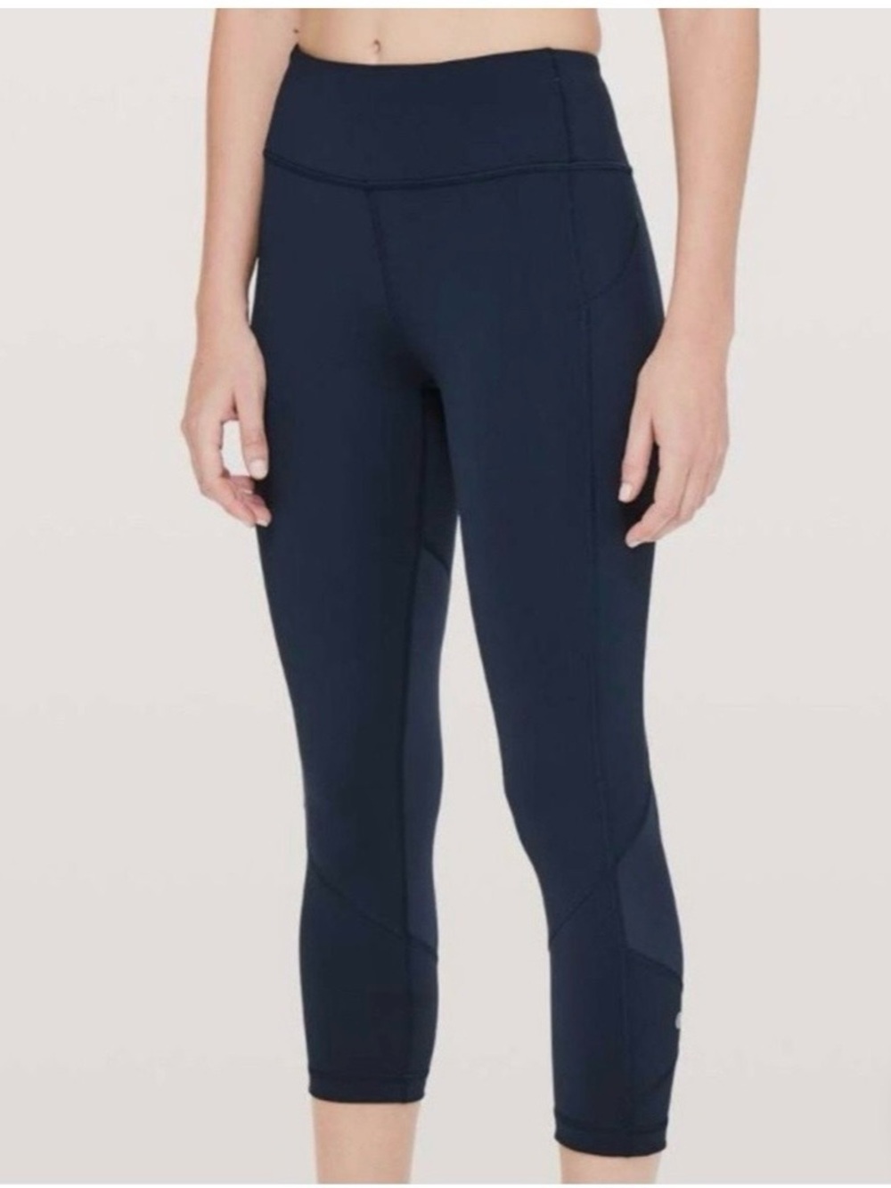 Lululemon Black Animal Print Leggings Size 6 – Running, Training, 23 inch length